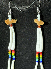 Load image into Gallery viewer, Dentalium earrings - rainbow colors - double decker