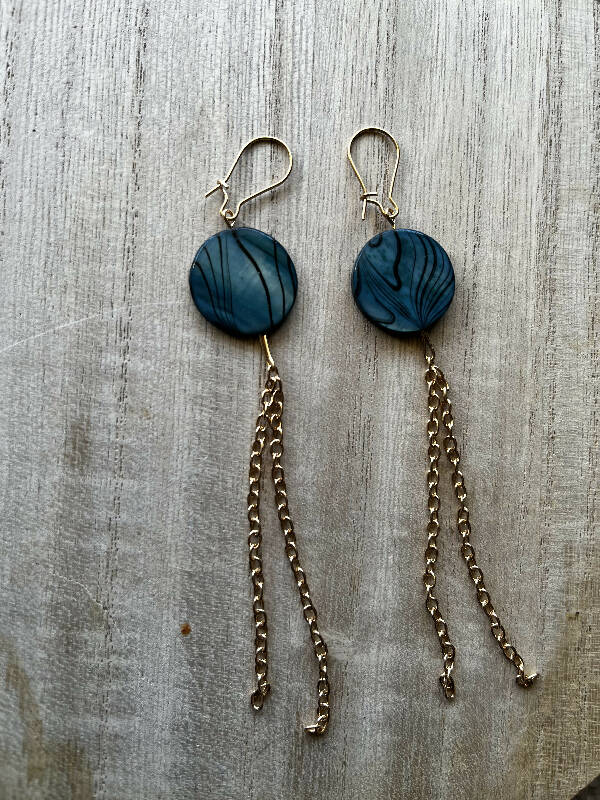 Shells & Chains