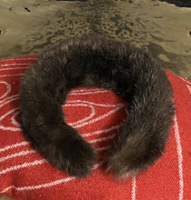 Load image into Gallery viewer, Sea Otter Hair Bangle