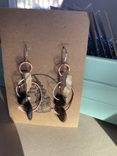 Load image into Gallery viewer, Moose antler rocks
