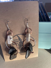 Load image into Gallery viewer, Moose antler rocks
