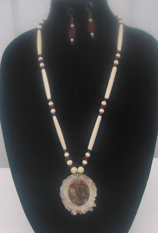 Moose antler and stone necklace